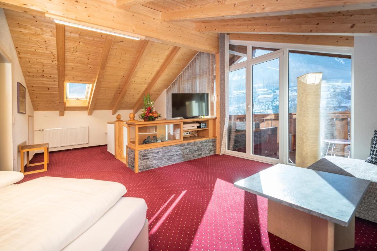 Hotel Sonnenspitz *** Kochel am See Екстер'єр фото
