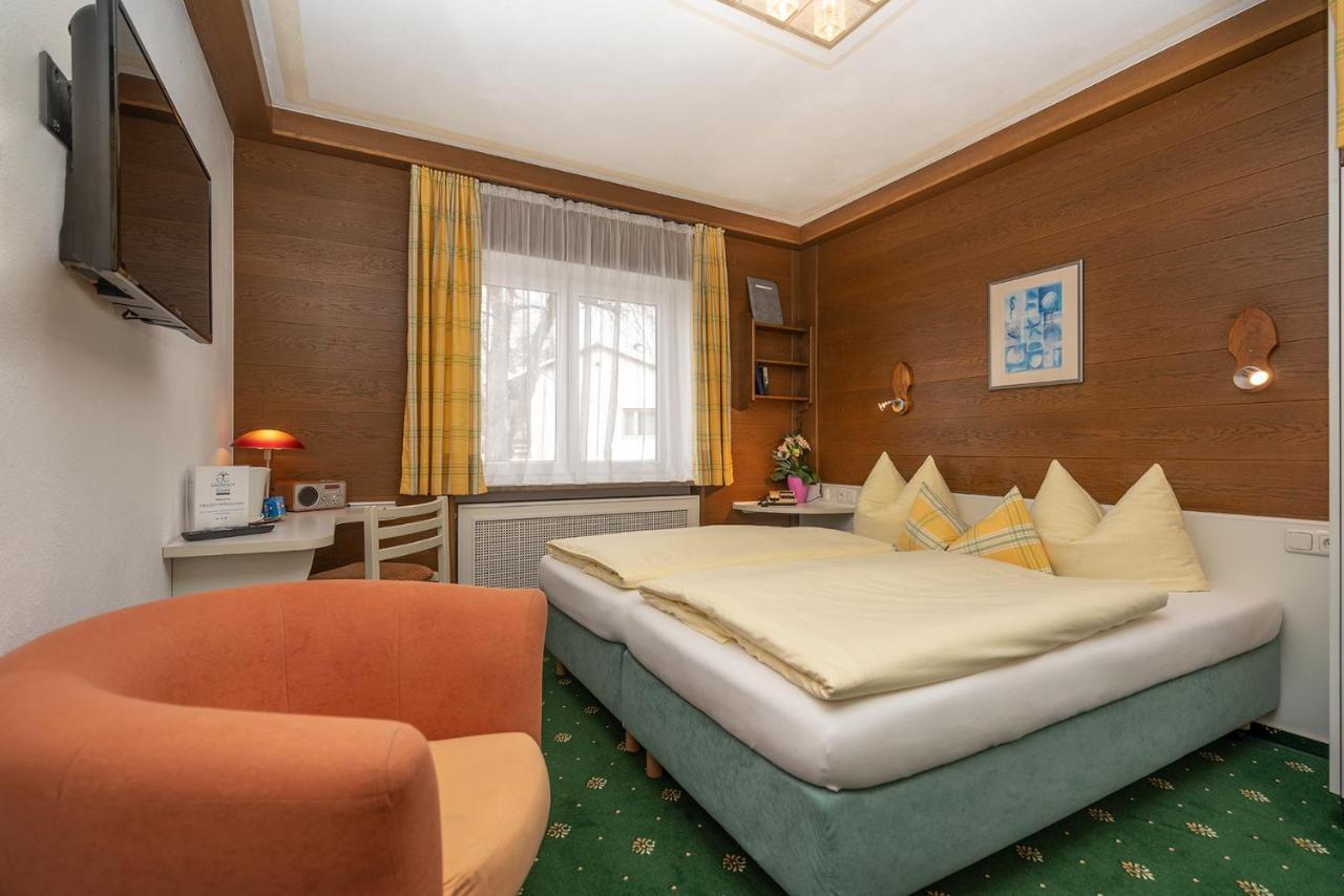 Hotel Sonnenspitz *** Kochel am See Екстер'єр фото